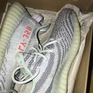 Adidas Yeezy Boost 350 V2 Blue Tint